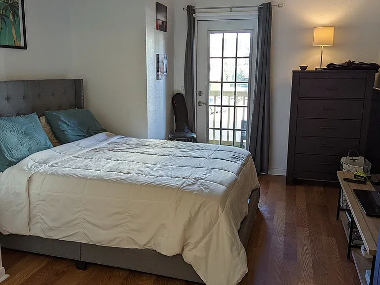 860 N Orange Ave #203 — Photo 8