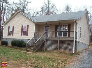 1143 Dunn Rd SE, Silver Creek, GA 30173