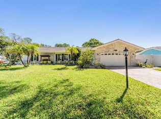 1001 Grovewood Ct, Clearwater, FL 33764