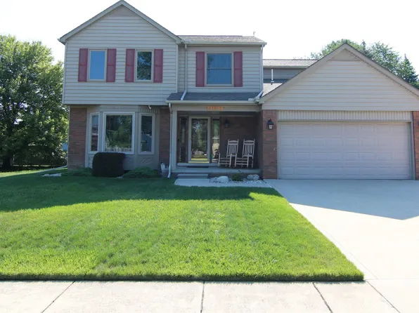 31852 Mc Namee, Fraser, MI 48026
