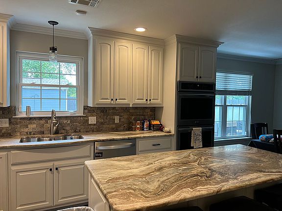 Kitchen-stainless appliances