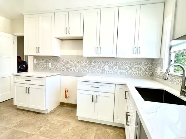 5989 Guthrie Ave APT 4, Los Angeles, CA 90034