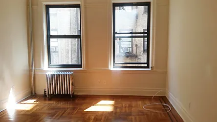 Rented by Lang Realty LLC