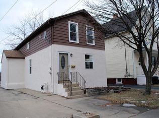 818 Washington Rd, Kenosha, WI 53140