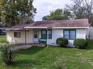 2208 Northside Dr, Bryan, TX 77803