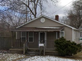 945 Hughes Ave, Flint, MI 48503