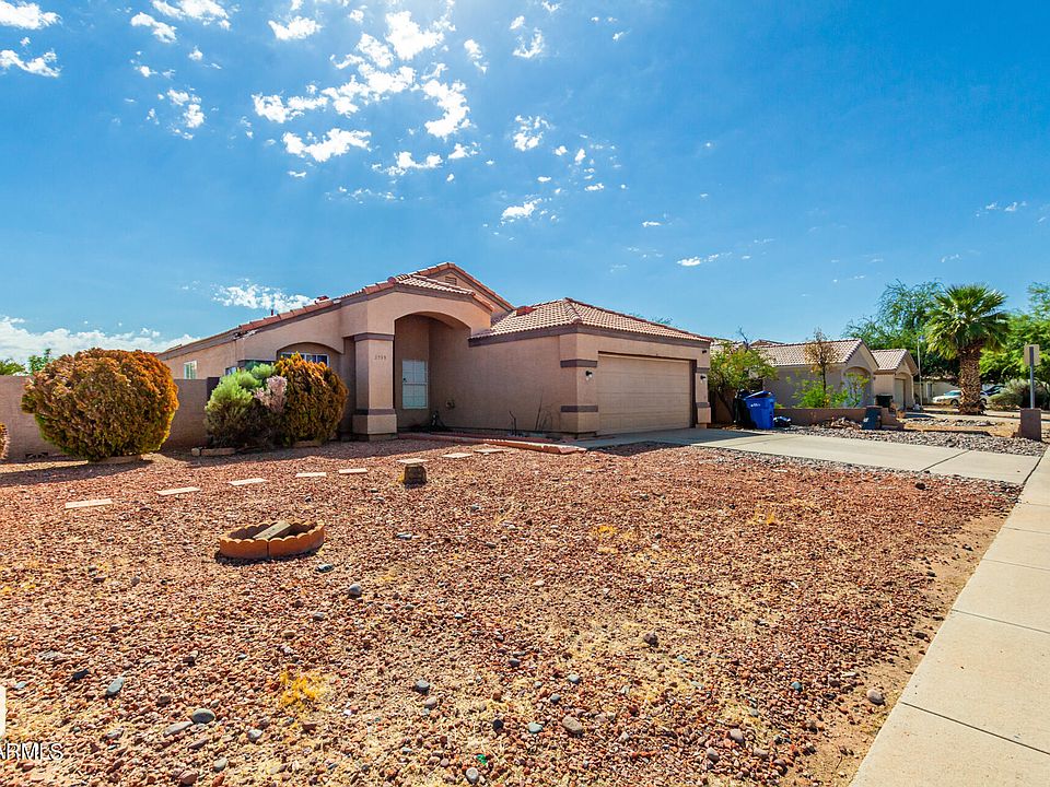 2nd image of 2539 N 87TH Avenue