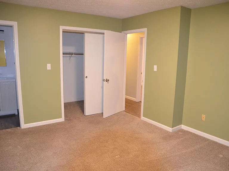 14676 Eaton Pike — Photo 10