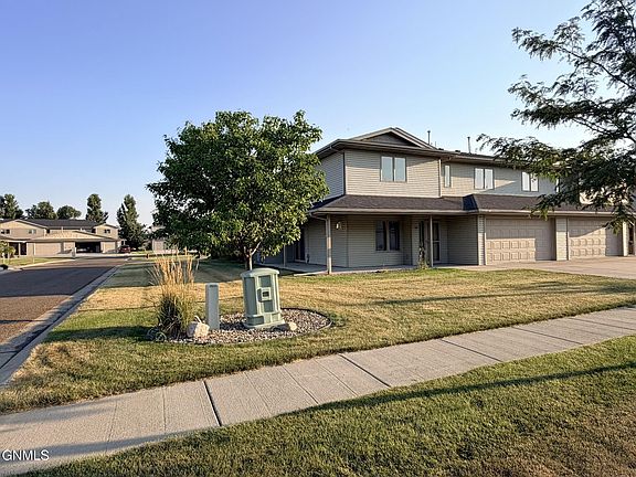 5th image of 719 Mayflower Dr
