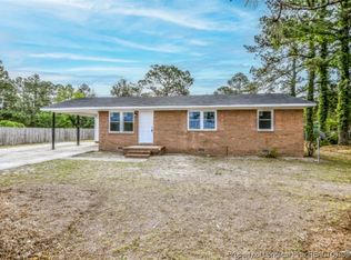 690 Ballance Farm Rd, Saint Pauls, NC 28384