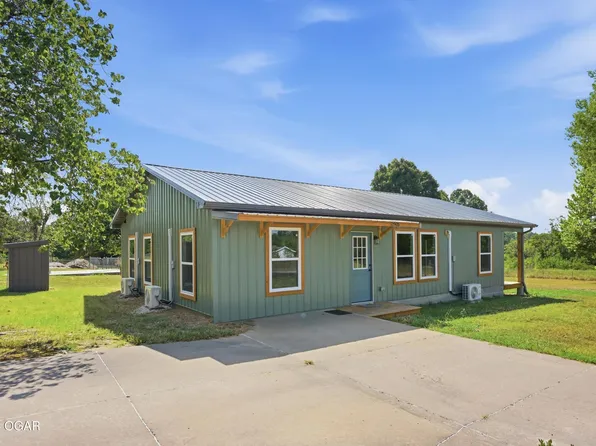 11905 Opal Ln, Neosho, MO 64850