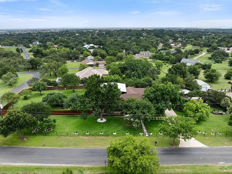 301 Oak Ridge Rd — Photo 31