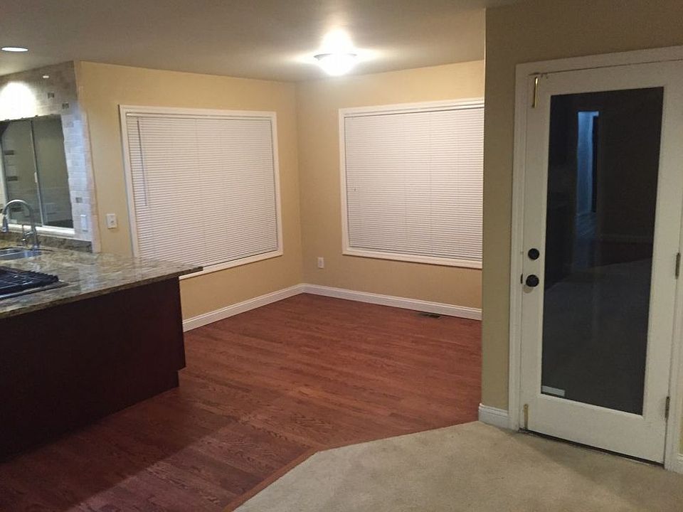 1st image of 3126 17th Street Pl SE
