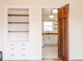 1800 6th Ave SE, Cedar Rapids, IA 52403