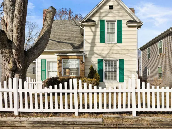 842 E 4th St, Mishawaka, IN 46544