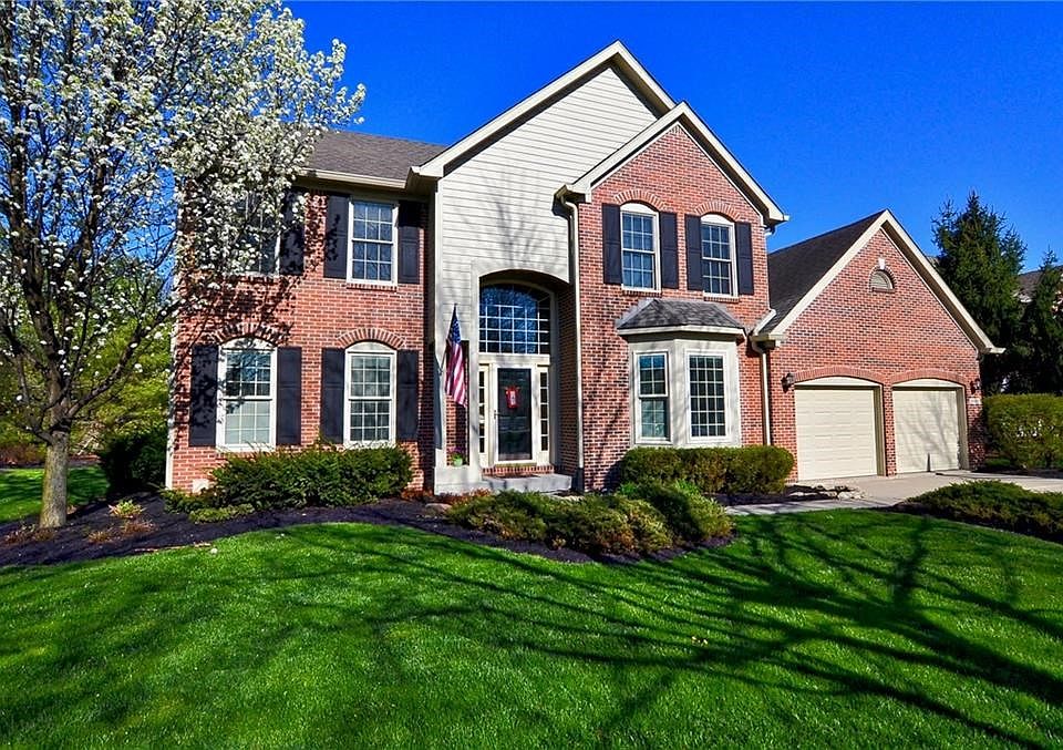 Beautiful curb appeal on a private tree lined cul-de-sac lot in Windermere. Well maintained and updated 4 bedroom, 3.5 bath home with finished basement. Updates include new windows, new roof, new exterior paint, etc.