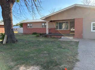 803 N Oklahoma Ave, Boise City, OK 73933