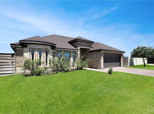 314 14th St, Hidalgo, TX 78557