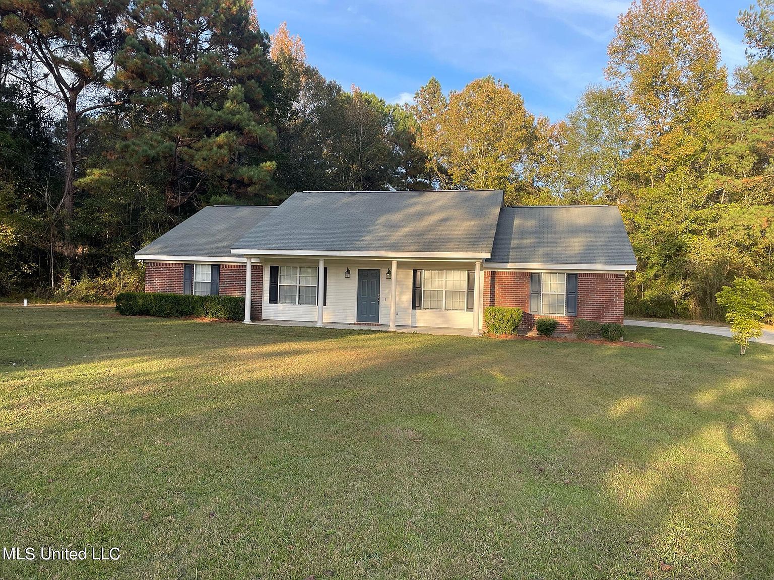 914 Leeville Rd, Petal, MS 39465 | Zillow