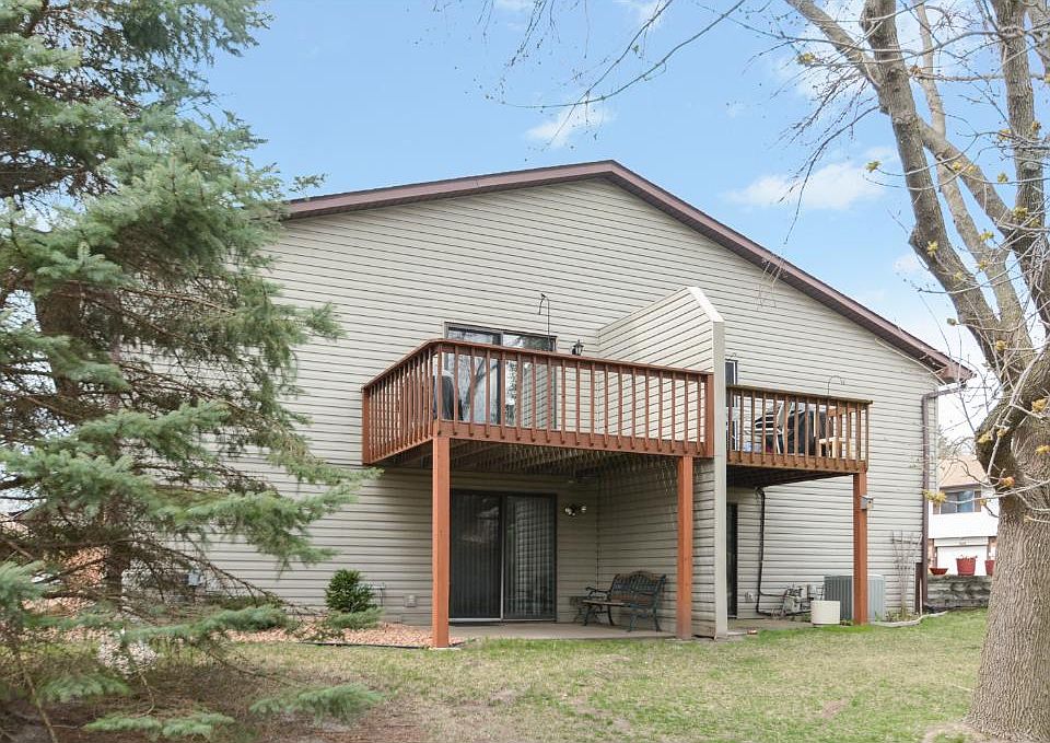 2nd image of 4768 Anderson Ln