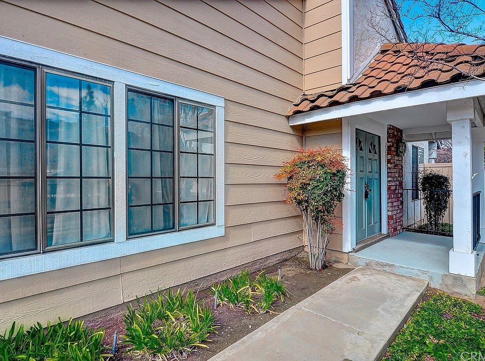 1st image of 22947 Mountain Laurel Way #92