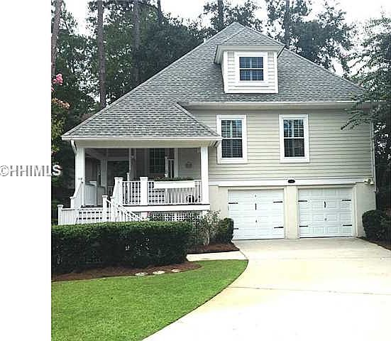 1st image of 54 Royal Pointe Dr