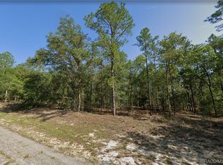 661 E Marquette Ln, Citrus Springs, FL 34434