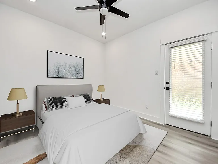 3010 Jensen Springs Ln — Photo 14