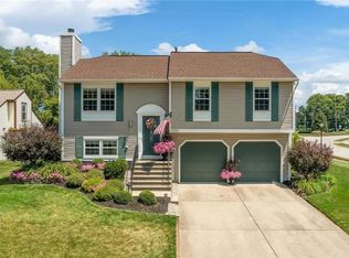 1229 Creekview Ct, Fairborn, OH 45324