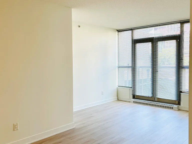 760 Johnson St — Photo 2