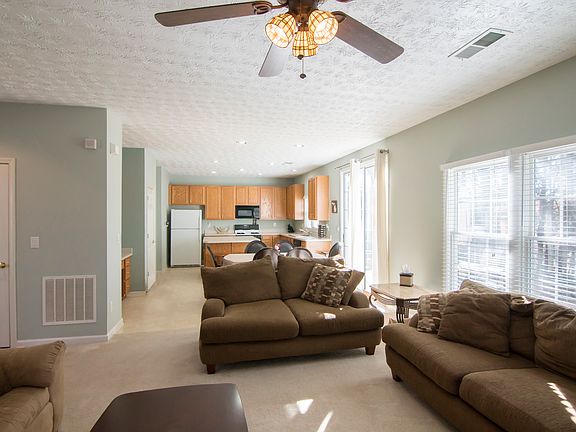 2nd image of 3431 Palm Cir NW