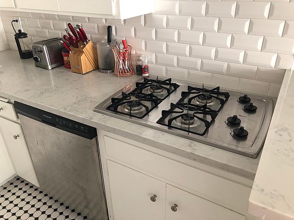 5th image of 6617 Orange St APT 204