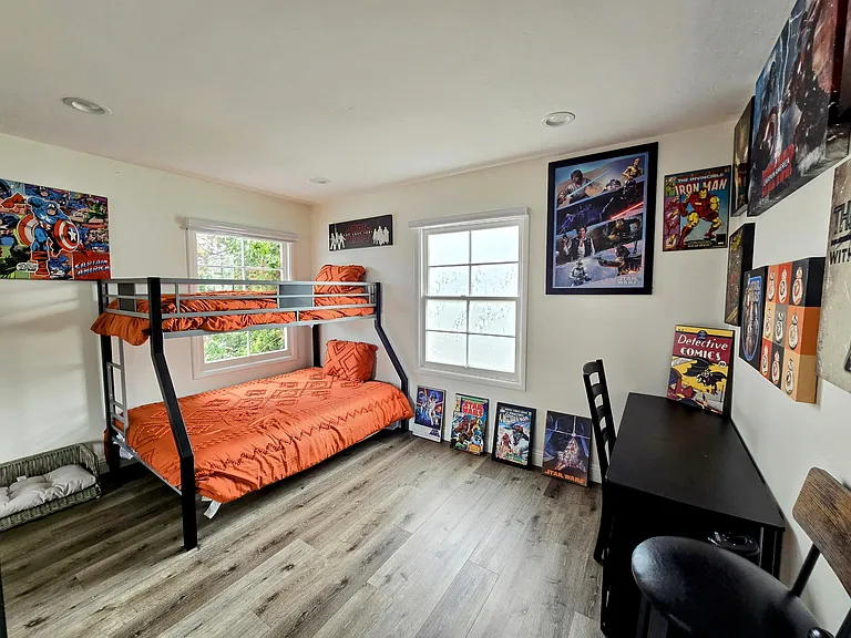 2548 E Wilson Ave — Photo 62