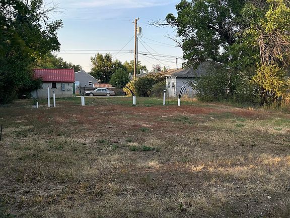 3rd image of 1325 4th St