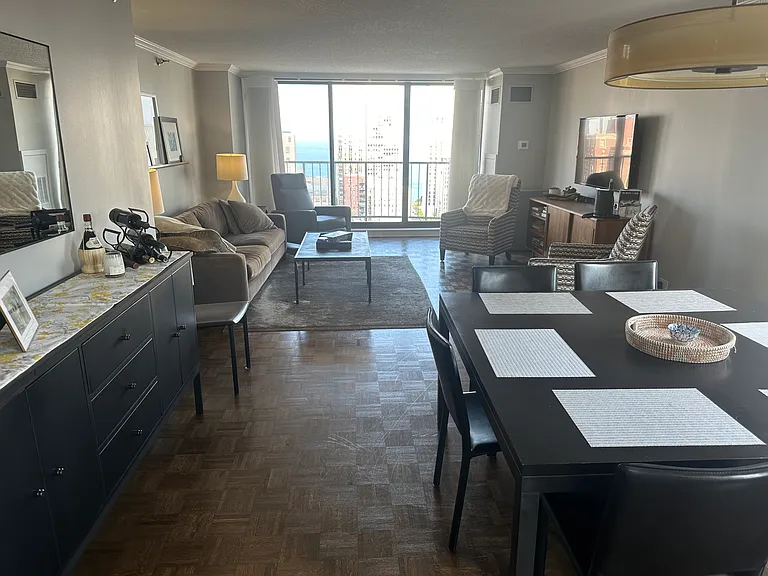 1250 N Dearborn St #22A — Photo 3
