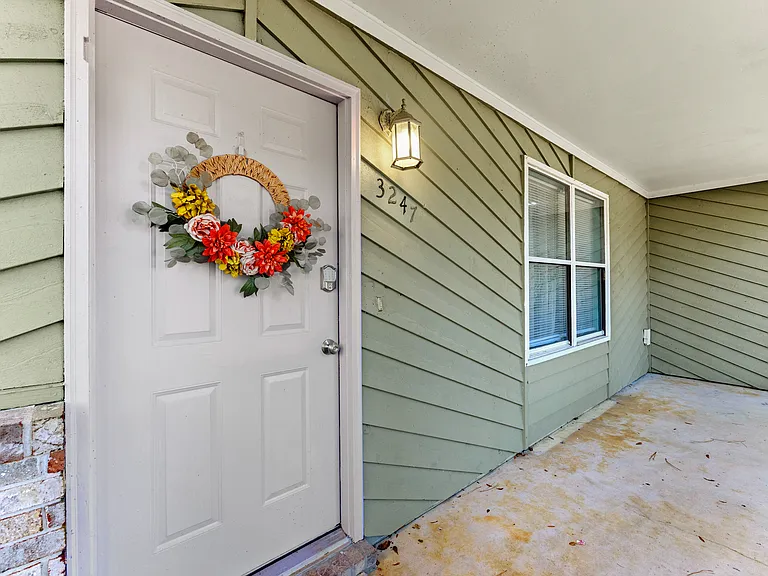 3247 Lord Murphy Trl — Photo 3