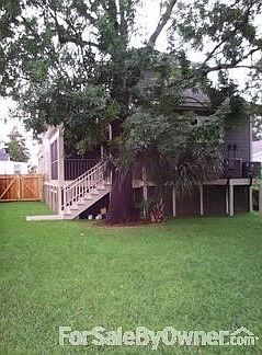 2nd image of 827 Homedale St