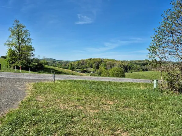 6847 Floyd Hwy S, Willis, VA 24380