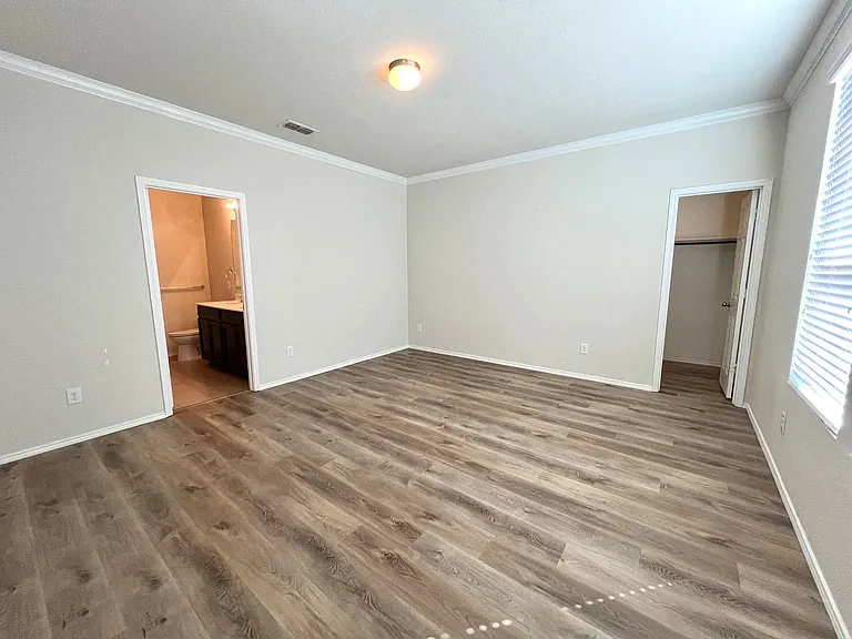 3032 Walker Creek Dr — Photo 18