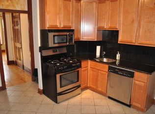 1404 W Flournoy St APT 3, Chicago, IL 60607
