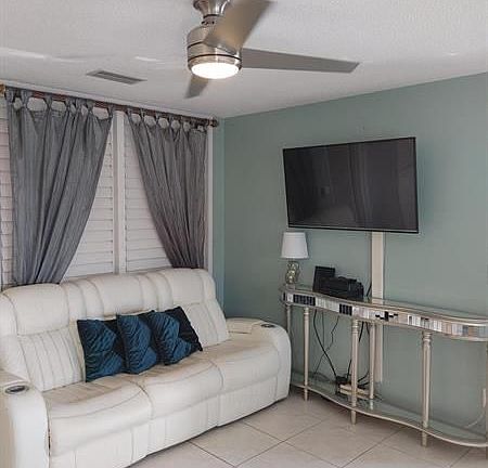 4th image of 11000 S Ocean Dr #0