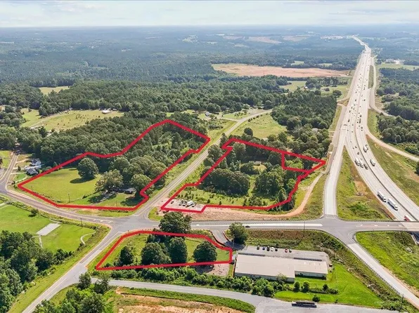 134 Macedonia Rd, Gaffney, SC 29341