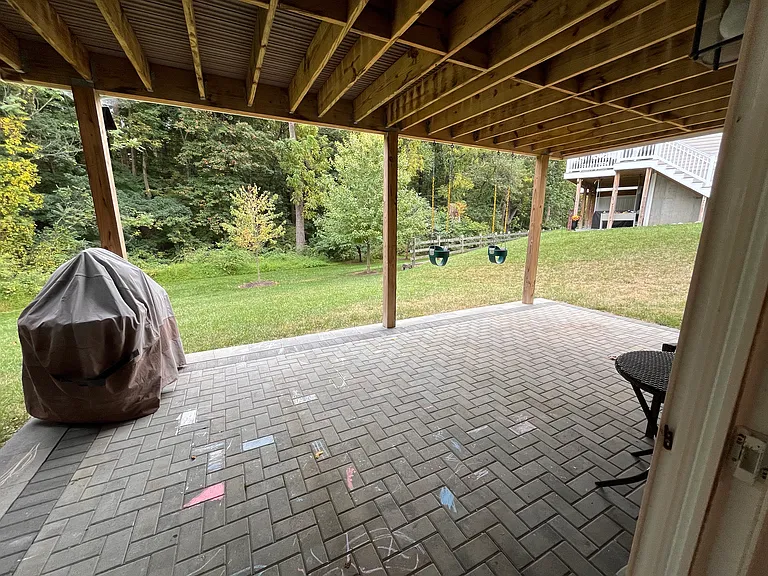 1411 Berry Dr — Photo 7