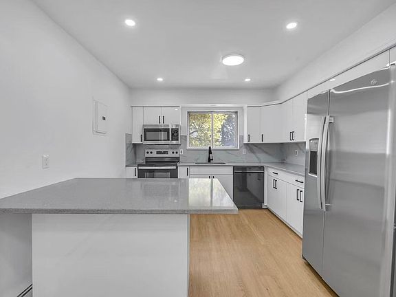 2nd image of 27 Juniper Rd