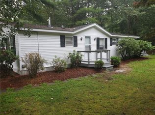 93 Lear Dr, Coventry, RI 02816