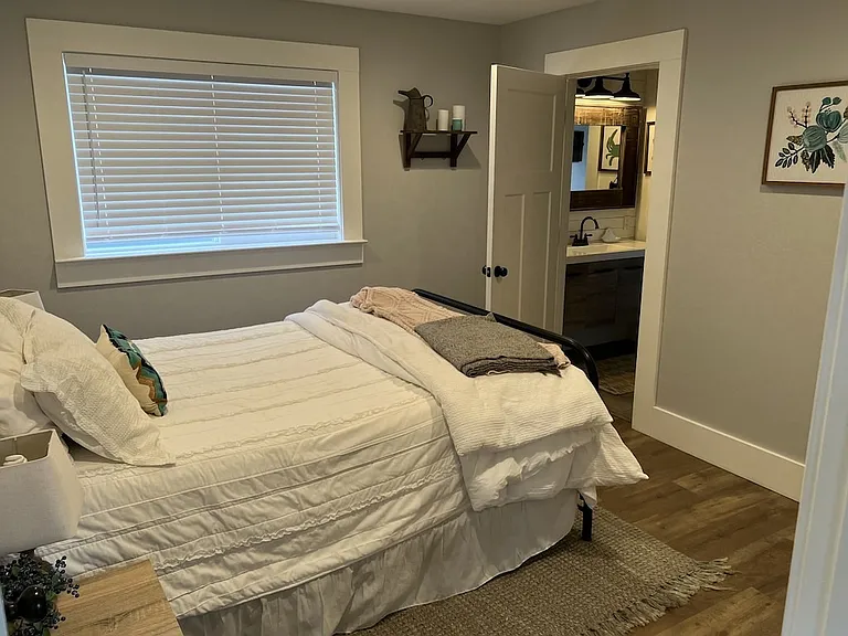 3147 Sophie Ln — Photo 20
