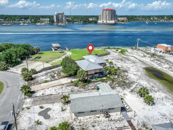 807 Tarpon Dr, Fort Walton Beach, FL 32548