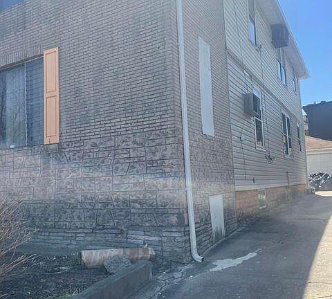 3rd image of 114-06 14th Ave