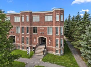 793 Longfields Dr, Ottawa, ON K2J5N2