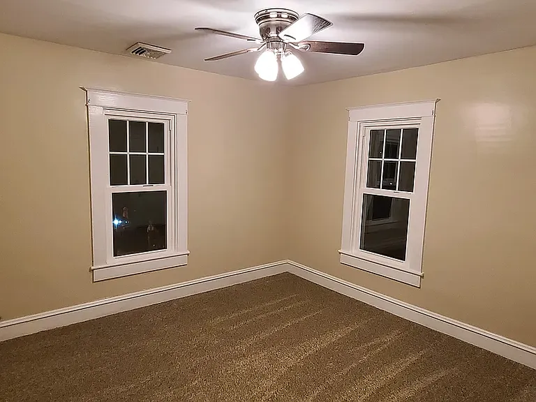 108 W London Ave — Photo 10